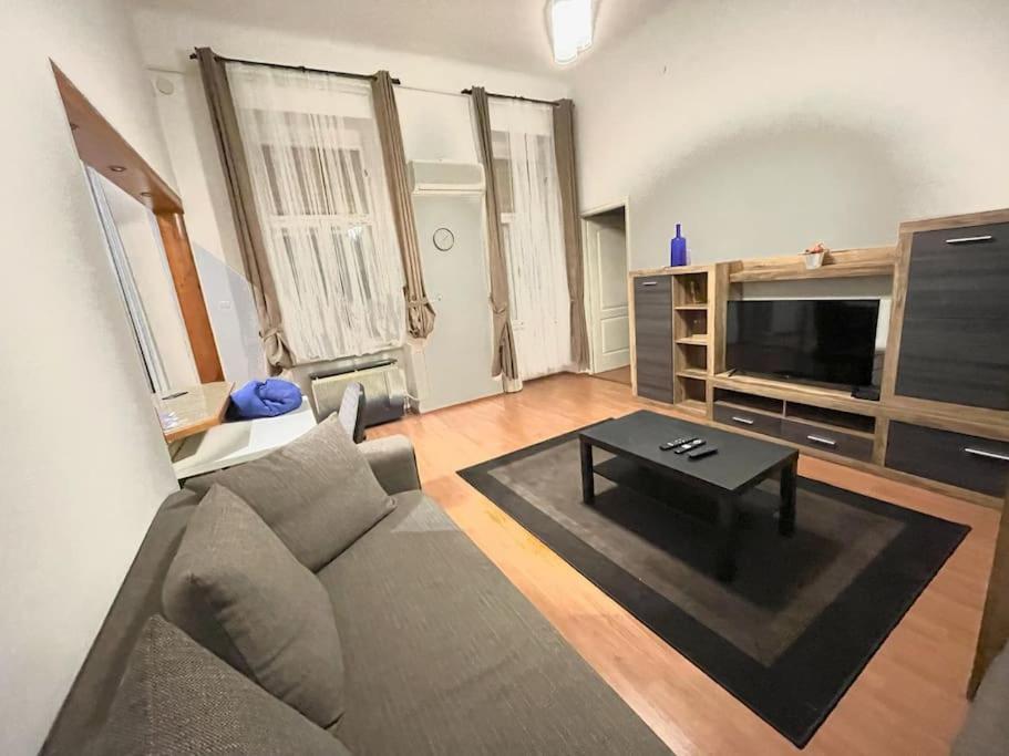 Csengery Apartment Budapest Exteriör bild